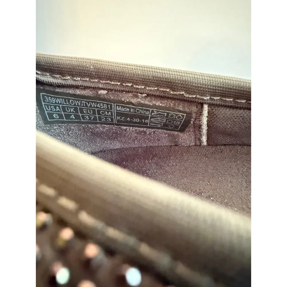 Vionic Spark Willow Ballet Flats Women’s Size 6 Gray Taupe Studded Comfort NWOT
